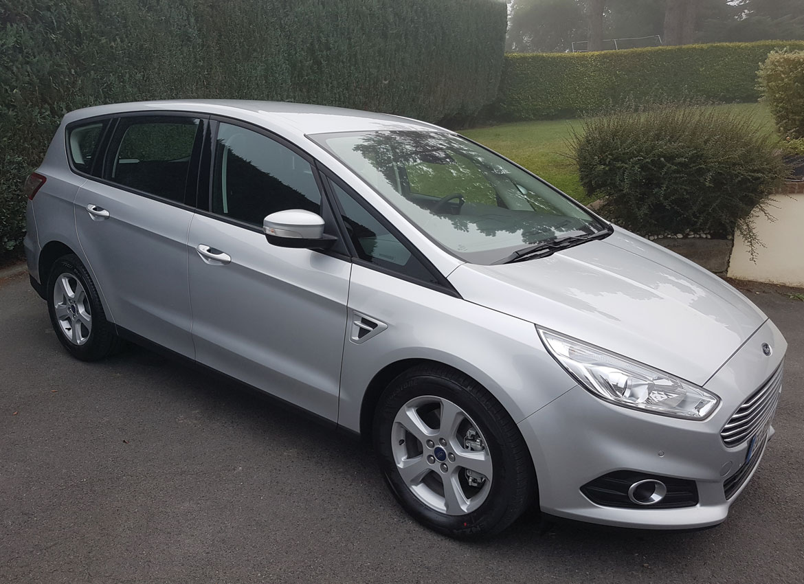 Ford S-Max Gris